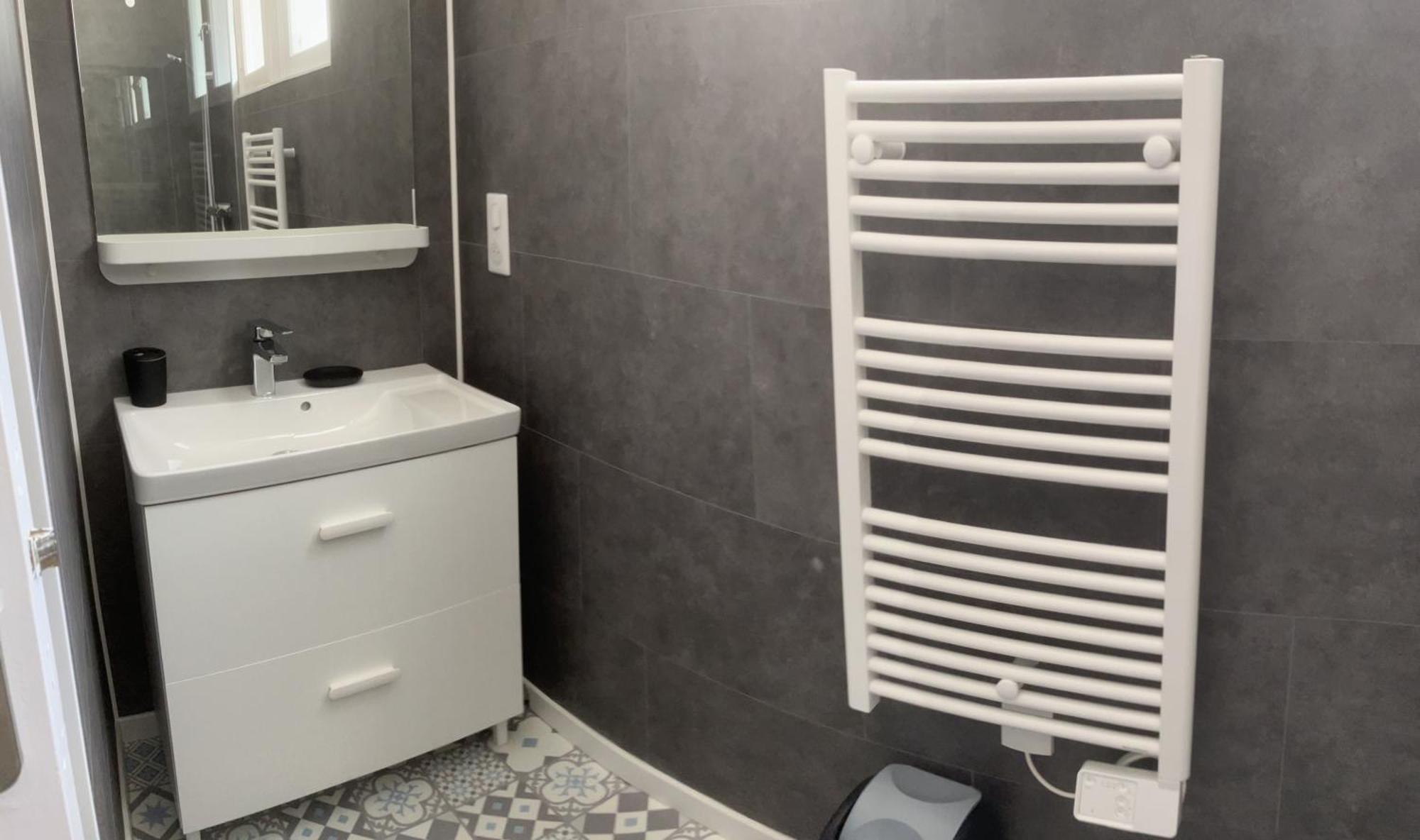 Maison 100 M2 Plein Pied Pour 6 Personnes 300 M De La